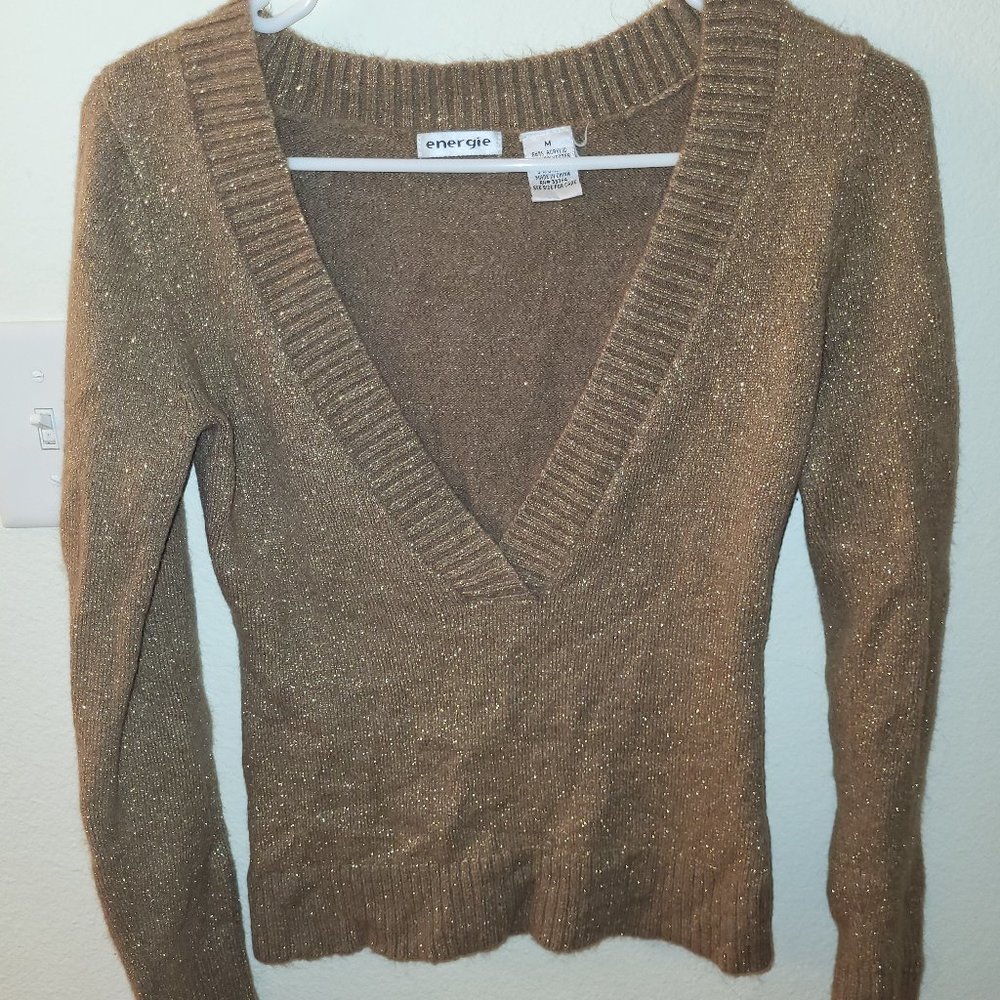 Energie size Medium v-neck sweater top gold brown tan sparkle